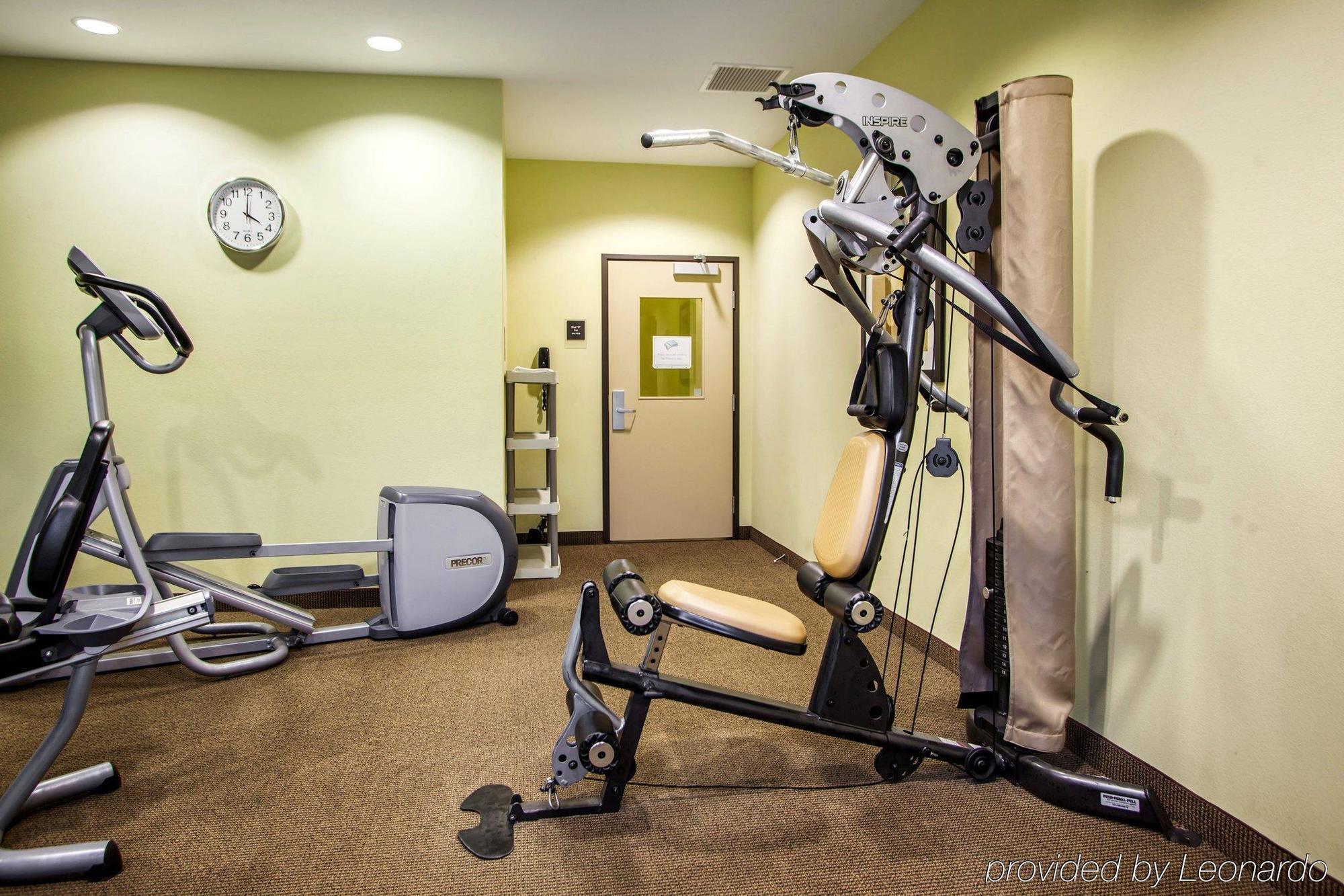 Suburban Studios Cedar Falls Dış mekan fotoğraf